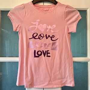 LANDS’ END GIRLS SHORT SLEEVE “LOVE” SHIRT 💖